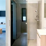 Modern With Private Pool Near The Sea *