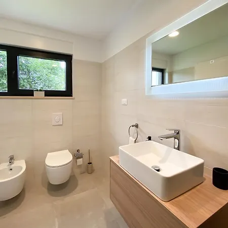 Villa Modern With Private Pool Near The Sea